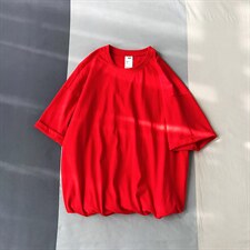 红色