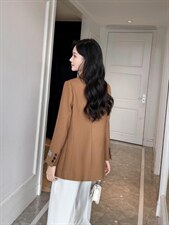 精仿羊毛西装外套热销中，女装西装，天使公主