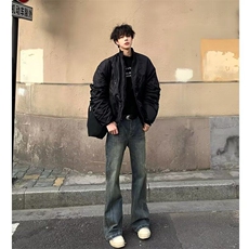 蓝色