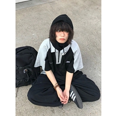 黑色