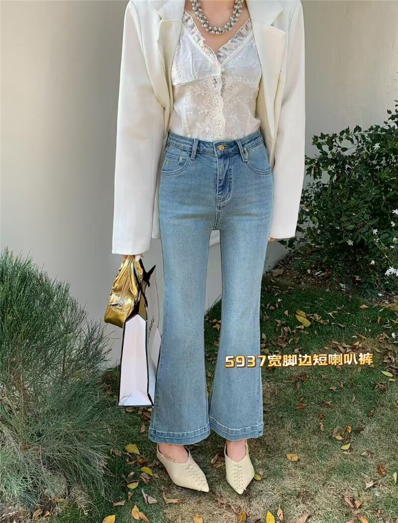 春秋时尚短喇叭裤，显瘦显高女日常,女装牛仔裤,宸诺服饰