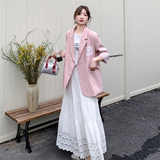 粉色蕾丝拼接西装外套女春秋2025新款爆款超火西服独特漂亮设计感，女装西装，素月