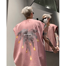 粉红色