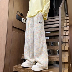 彩虹色