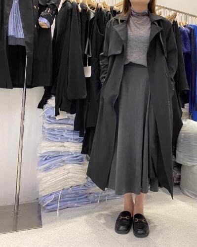 侧面压褶设计大件风衣三个色，女装风衣，SMOOTH