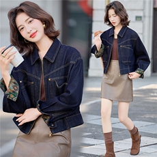 2025年秋季新款撞色拼接牛仔外套设计感牛仔上衣,女装短外套,慕依路, 2025年秋季新款撞色拼接牛仔外套设计感牛仔上衣,女装短外套,慕依路,