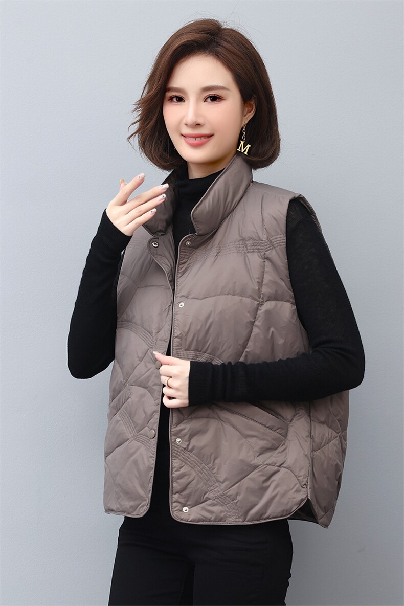 2022新款时尚保暖羽绒马甲女短款轻薄修身外套,女装羽绒服,依恋蒂丝