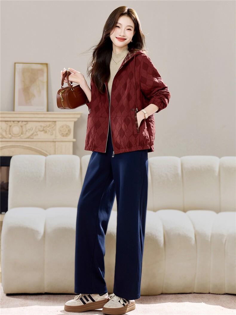 长期现货妈妈春秋早冬夹棉服时尚格子连帽外套短中老年两件套装女,女装套装/套裙,璐依舞