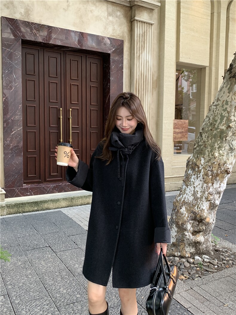 2025年秋季新款百搭女士圆领纯色长款大衣图片