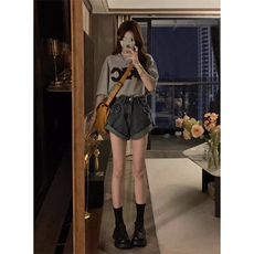 美式复古蓝牛仔短裤2025新款夏季薄款宽松显瘦小个子阔腿热裤，女装牛仔裤，星座506A