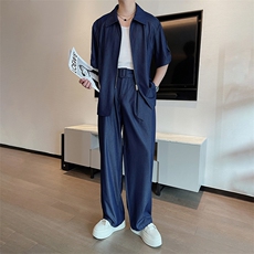 蓝色