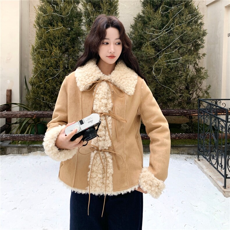 卡其色软糯羊羔毛外套女2025冬季日系蝴蝶结绑带皮毛一体保暖上衣,女装皮草,2B218