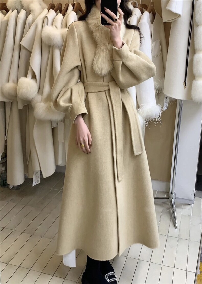 原价769.99!【依嘟】狐狸毛围脖领冬季韩版高级感收腰气，女装双面呢大衣，依嘟服饰