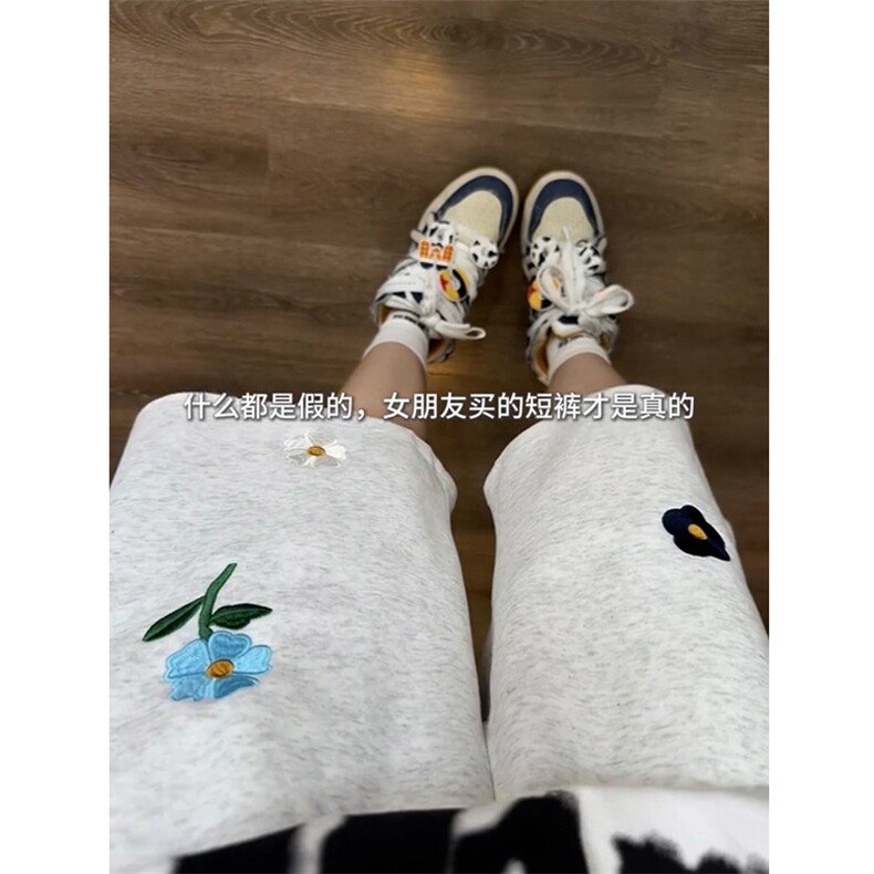 B221美式ins高街刺绣小花休闲短裤五分裤LK25544-特P25控58.8,男装牛仔裤,电商B221
