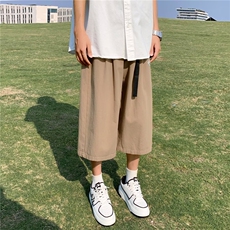 卡其色