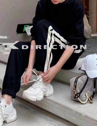 白条休闲卫裤，女装休闲裤，欧妮卡蒂蔓