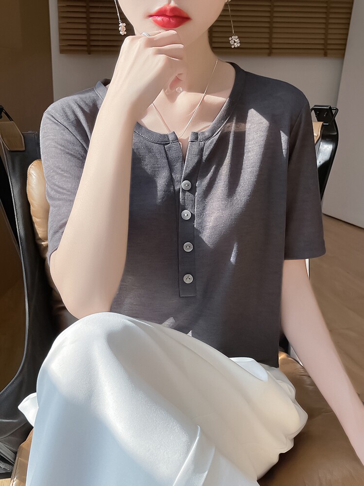 春秋短袖高档新款简约四扣半开圆领薄款打底衫女t恤针织上衣,针织衫/毛衣,绒宛羊绒