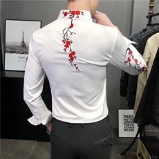 白色