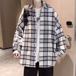 F470P31秋冬男装新款男生宽松衬衫外套格子学生款图片