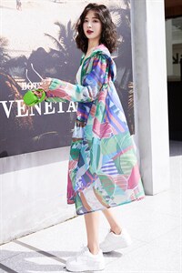 2024夏季新款防晒服长款印花连帽大码宽松超薄拉链款图片