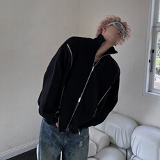 黑色