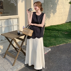 法式设计感假两件拼接无袖背心裙女夏新款气质女神范赫本风连衣裙图片