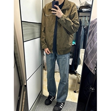 咖啡色