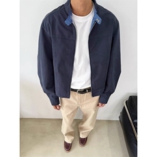 藏青色