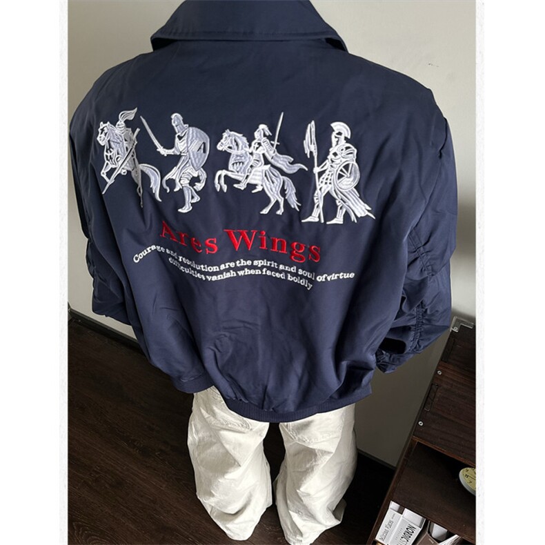 美式短宽翻领战马刺绣飞行夹克显高外套男短款情侣嘻哈,男装夹克,四季星座505