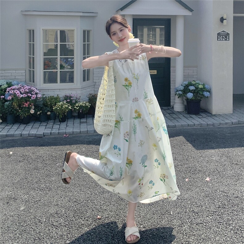 法式俏皮减龄印花连衣裙女2025夏季新款休闲超好看甜美初恋背心裙,女装连衣裙,2C159