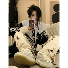 白色