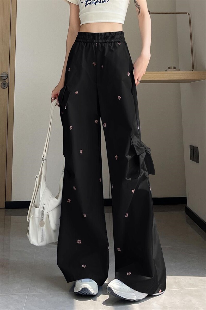 甜辣小熊印花立体蝴蝶结装饰休闲工装裤女夏季宽松速干阔腿裤,女装休闲裤,梦白服饰厂