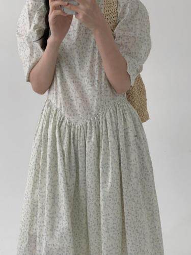 碎花连衣裙，女装连衣裙，Fueeh