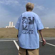 天蓝色