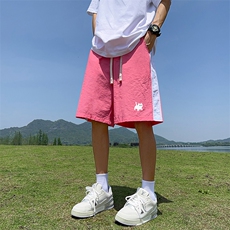 玫红色