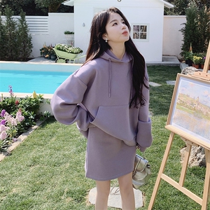 紫色休闲连帽卫衣套装裙女2025春新款小个子洋气减龄半身裙两件套图片