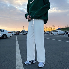 白色
