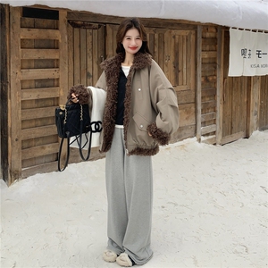 现货:冬装新款高级感毛绒拼接两穿加厚派克服2C135-8955P225K328图片
