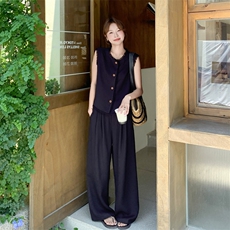 藏青色