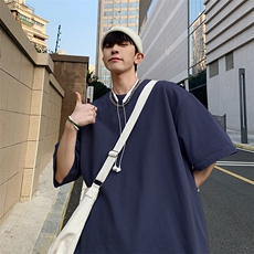藏青色