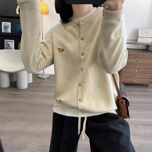 秋冬季羊毛刺绣小马可爱休闲羊毛开衫