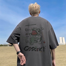 深灰色