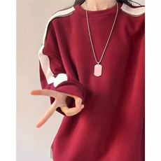 红色