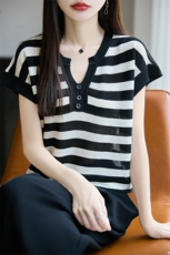 条纹冰丝V领针织短袖女2025新款夏季超好看小飞袖薄款针织衫上衣，女装针织衫/毛衣，源达羊绒
