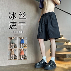 黑色