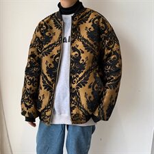 黑色刺绣