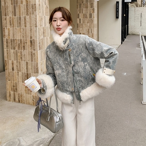 晕染仿皮草拼接羽绒服外套女冬季2025新款白鸭绒内胆高级感超好看图片