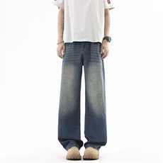 深蓝色