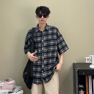 港风夏季格子短袖衬衫男装条纹宽松薄款半袖衬衣外套上衣五分袖图片