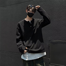 黑色